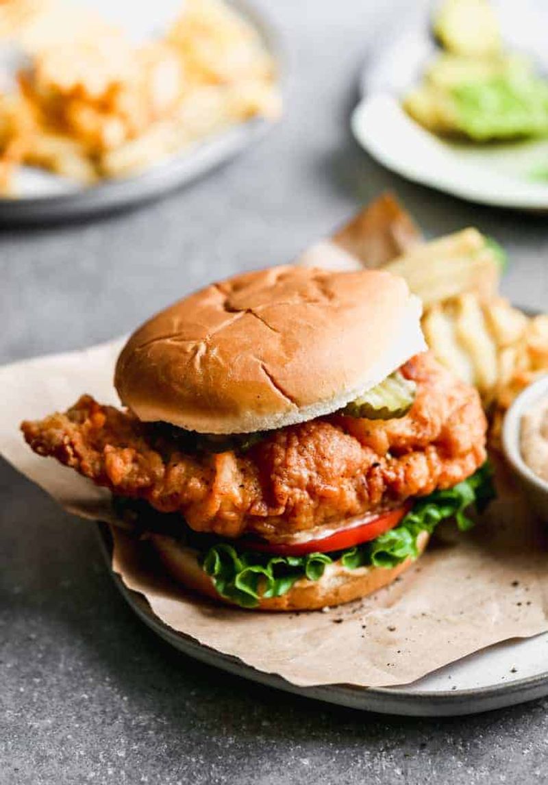 Chick‑fil‑A Classic Chicken Sandwich