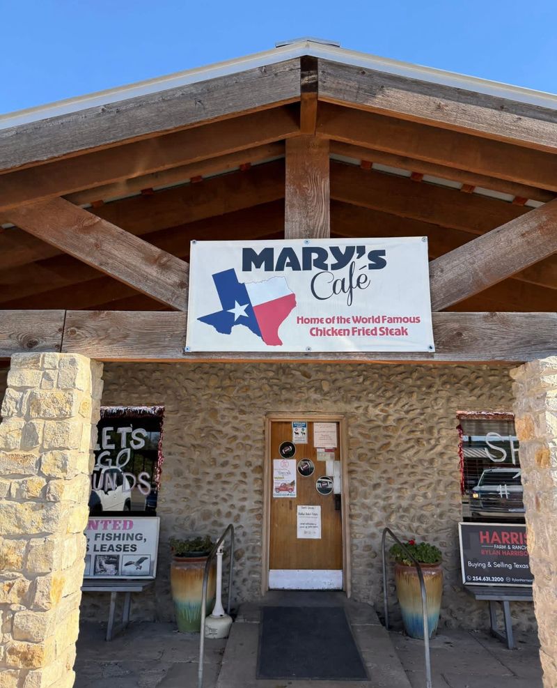 Mary’s Cafe – Strawn
