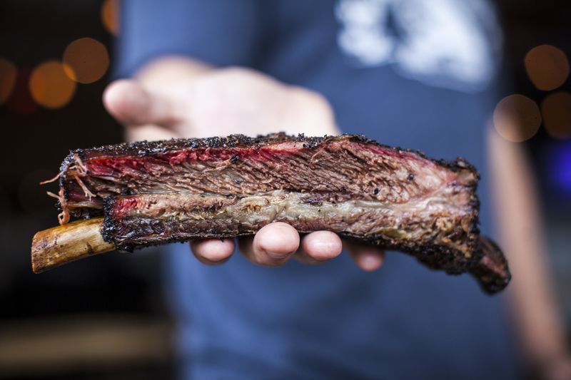 La Barbecue's Mouthwatering Beef Ribs