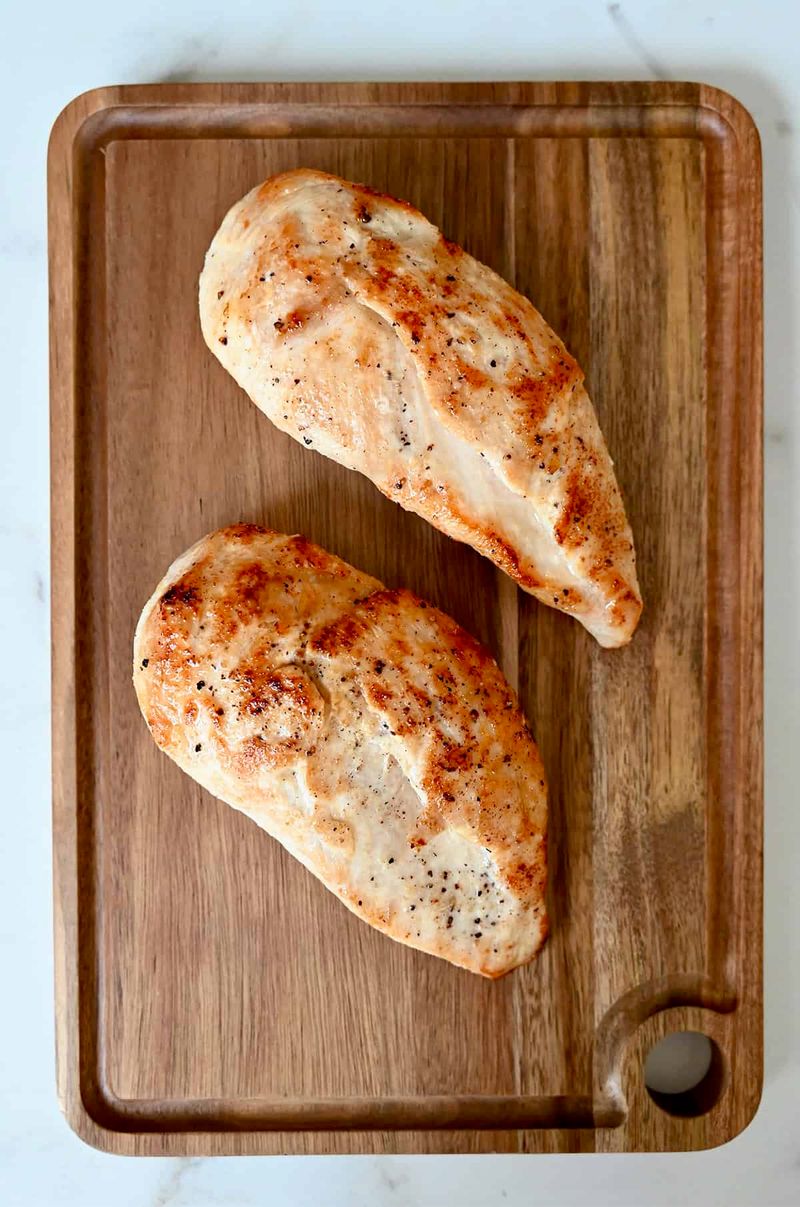 Always Rest Grilled Chicken Before Slicing