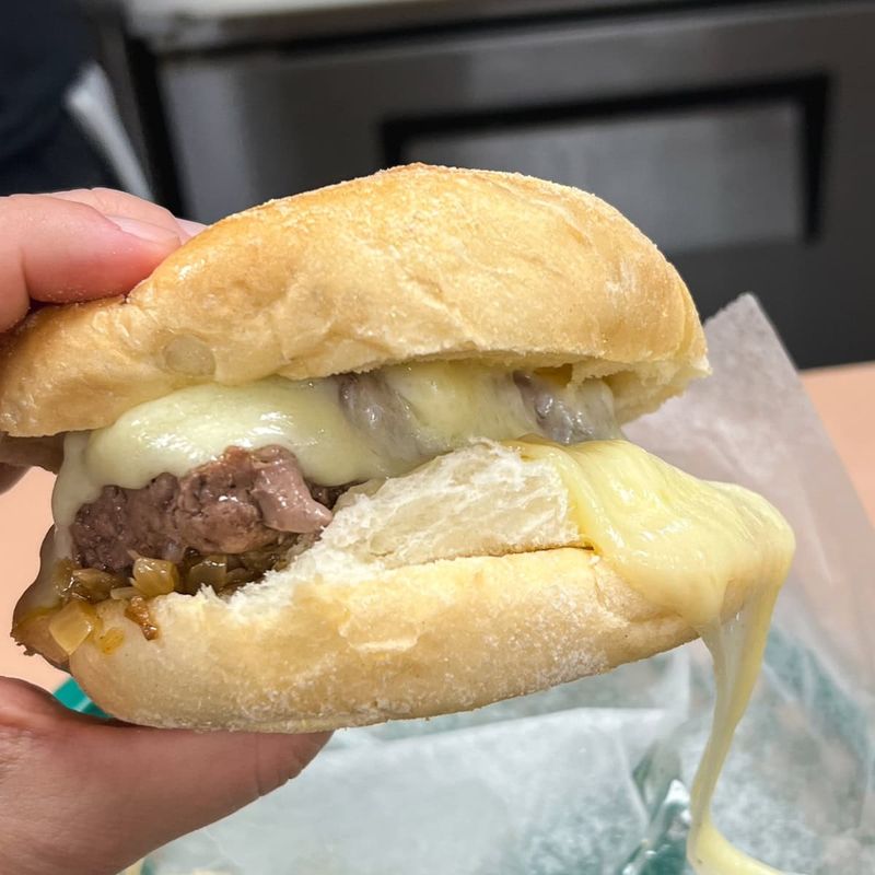 Steamed Cheeseburger (Connecticut)