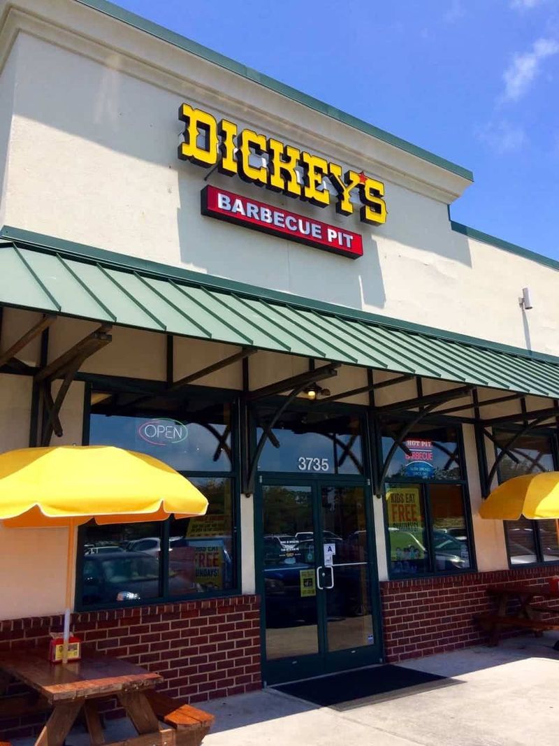 Dickey’s Barbecue Pit