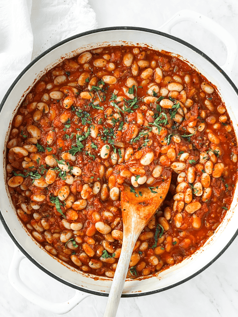Tuscan-Style White Beans and Tomatoes