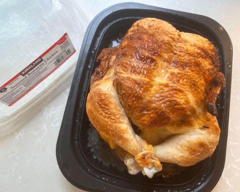 Kirkland Signature Seasoned Rotisserie Chicken