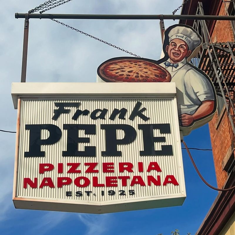 Connecticut — Frank Pepe Pizzeria Napoletana (Multiple CT cities)