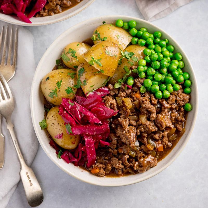 Hearty Savoury Mince with Potatoes and Vegetables