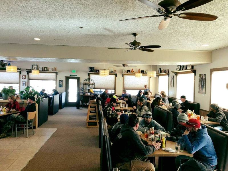Mountain Lyon Cafe — Silverthorne, CO