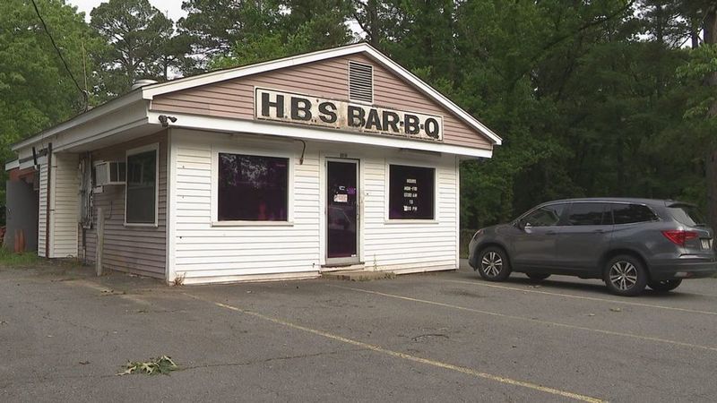 HB’s Bar-B-Q (Little Rock)