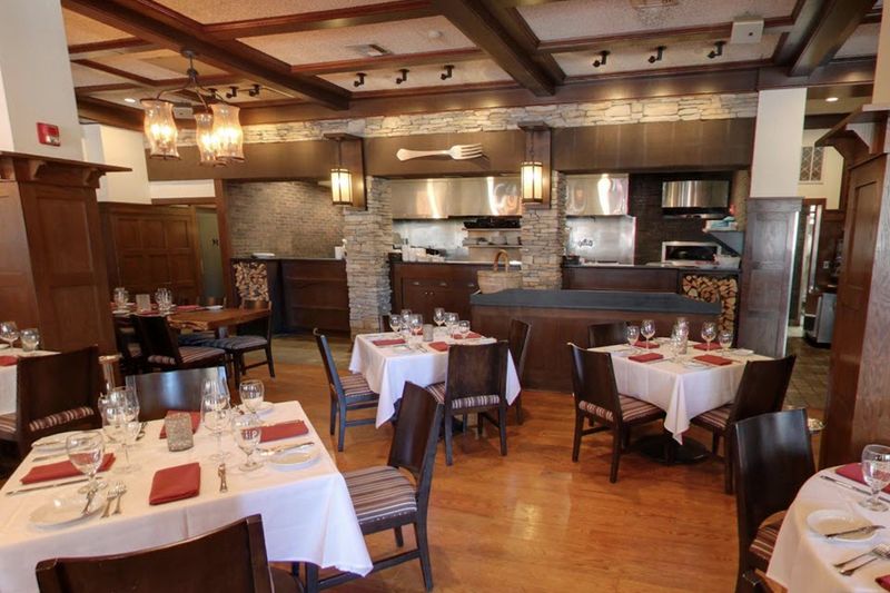 Mill's Tavern (Rhode Island)