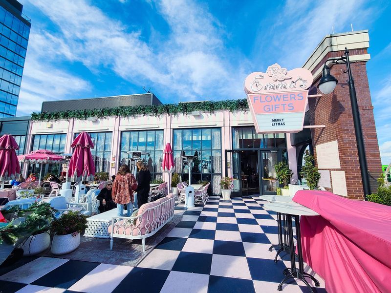 White Limozeen - Tennessee