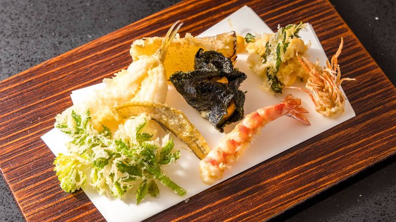 Tempura Ichika's Golden Perfection