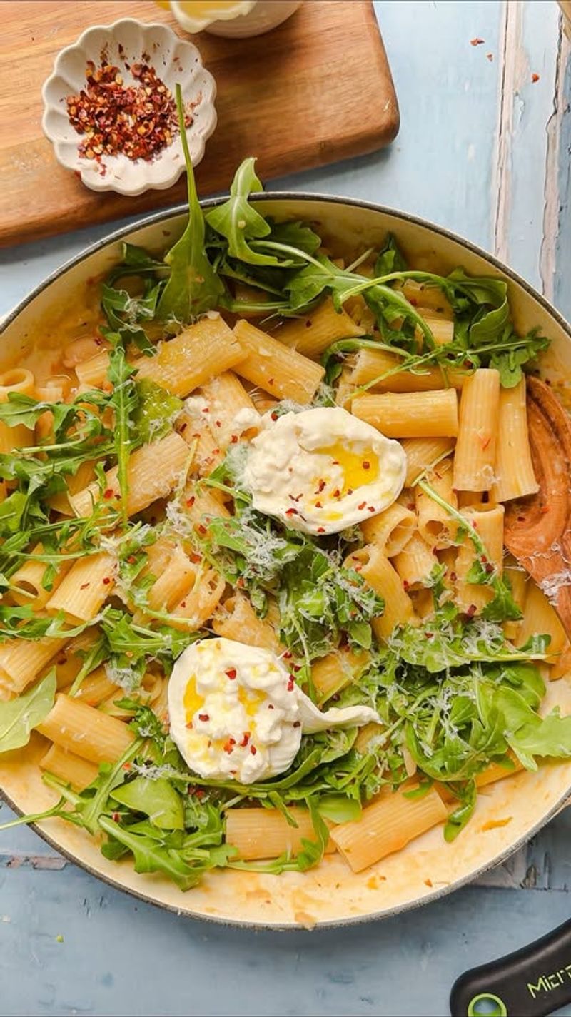 Lemon Pasta With Arugula