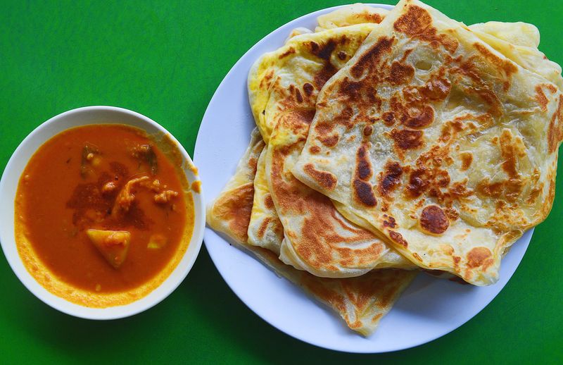 Malaysian Roti Canai with Curry