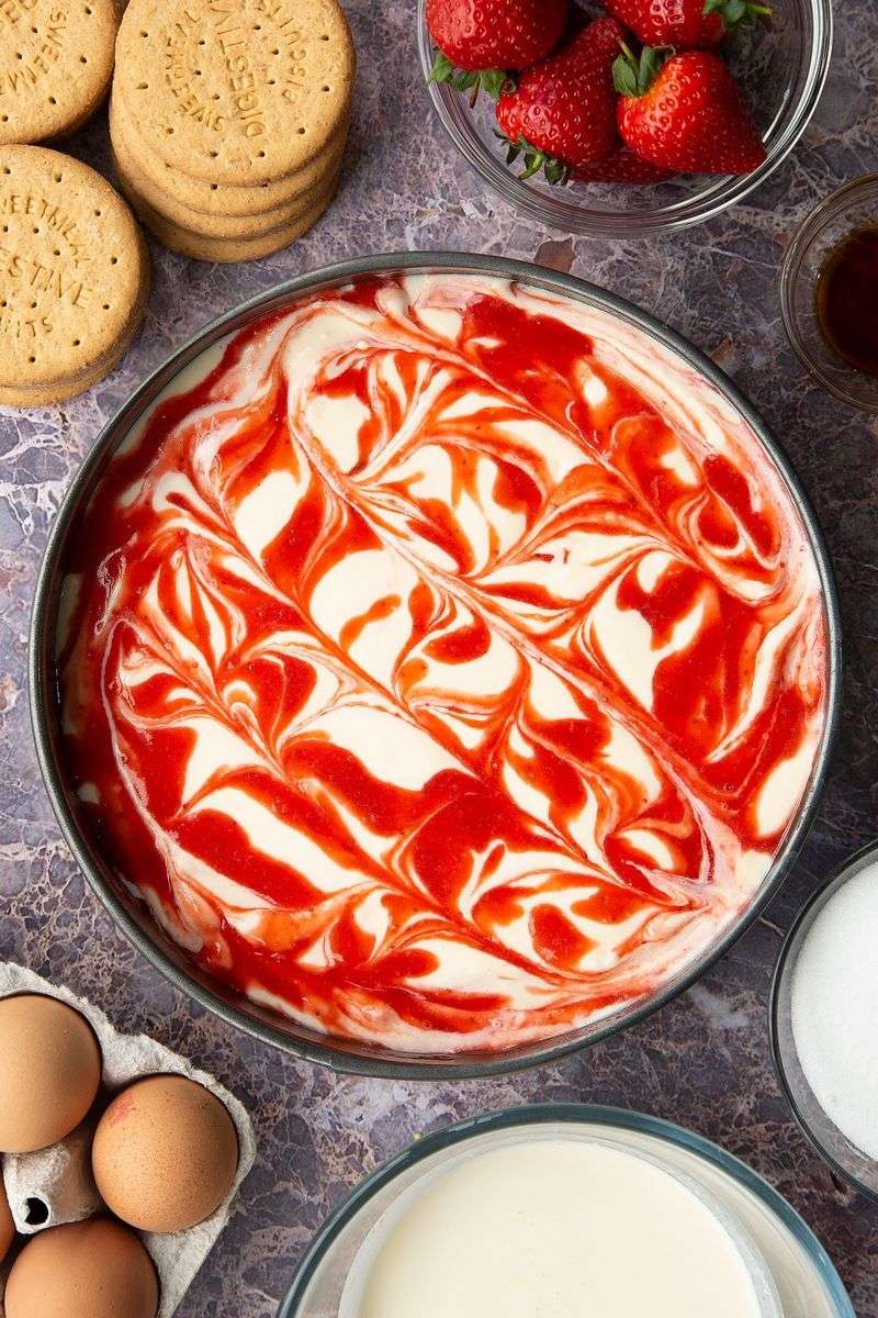Strawberry Swirl Cheesecake