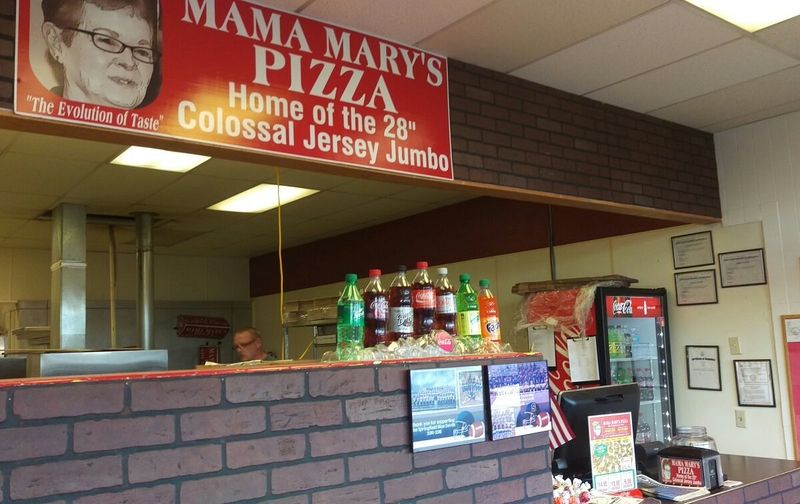 Mama Mary’s Pizza