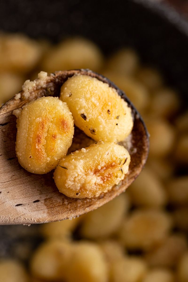 Crispy Gnocchi With Garlic and Brown Butter