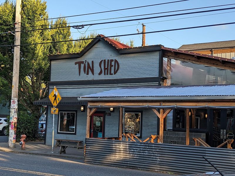 Tin Shed Garden Cafe
