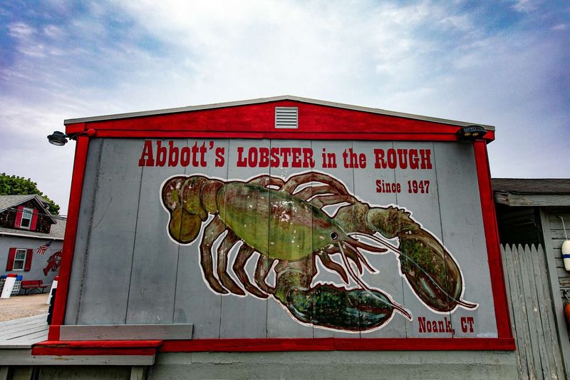Abbott’s Lobster in the Rough in Noank