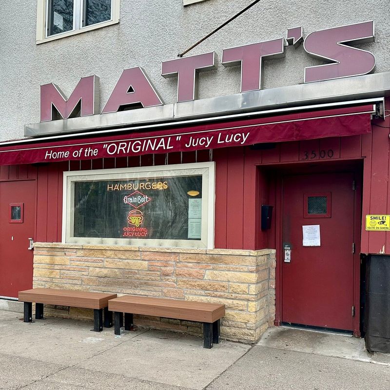 Matt’s Bar (Minneapolis, Minnesota)