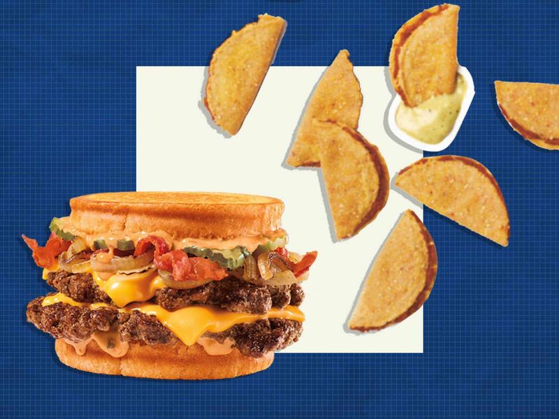 Jack in the Box: Jumbo Jack + 2 Tacos