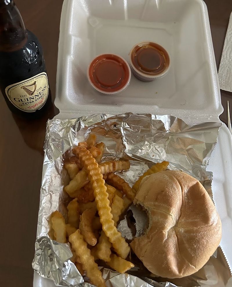 Trucker’s Smokehouse & Deli