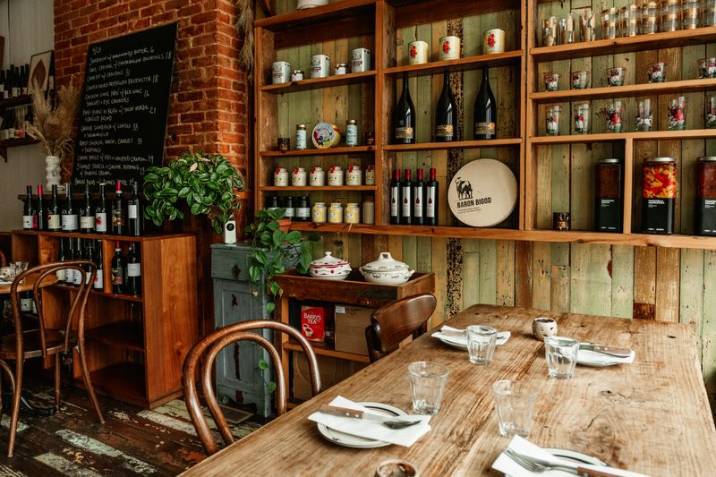Le Comptoir du Vin: Parisian Soul In Old Goucher
