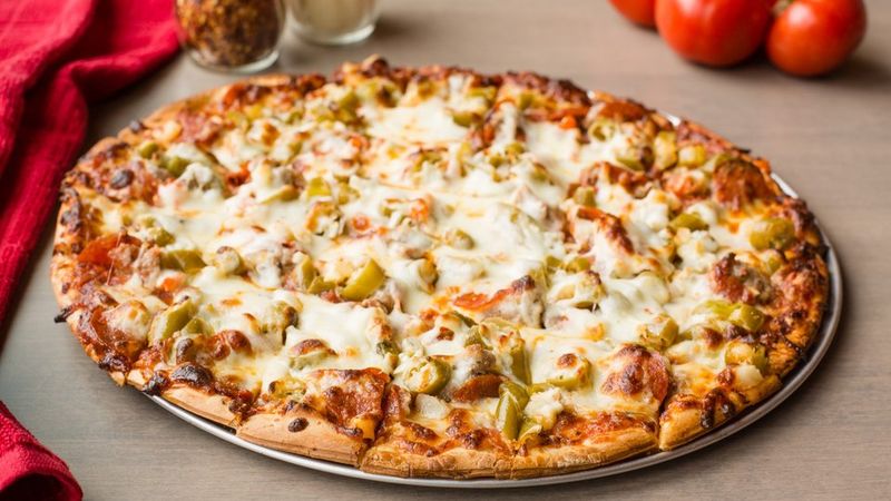 Minnesota-Style Pizza ('Sota-Style')
