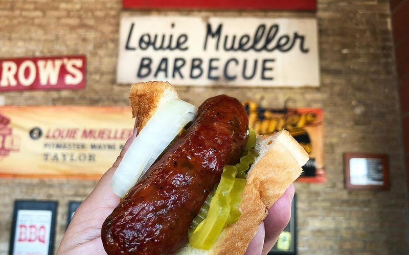 Louie Mueller Barbecue — Taylor