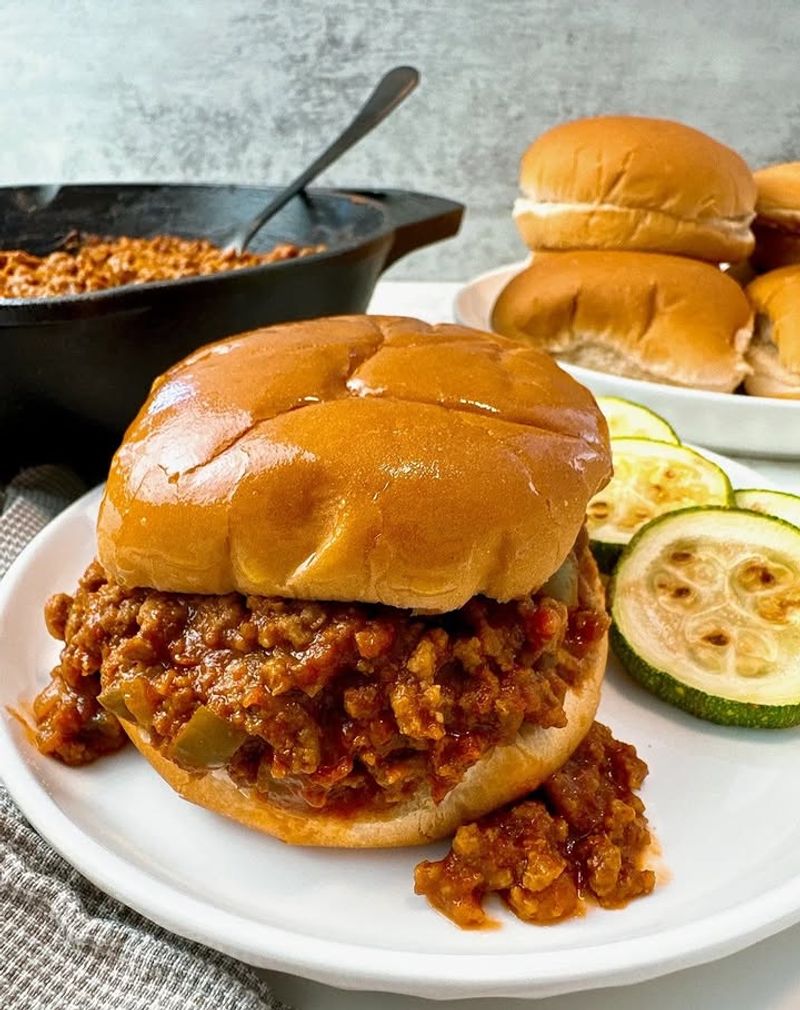 Chili Sloppy Joes