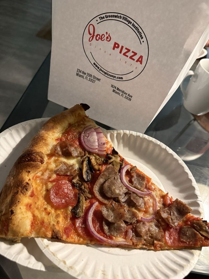 Joe’s Pizza (Meridian Ave) — Miami Beach, Florida