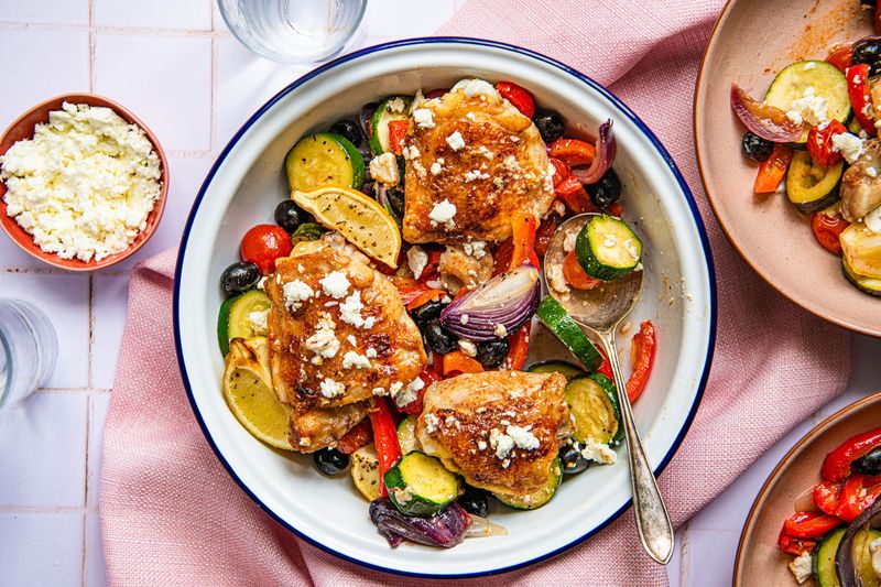 Baked Feta Chicken with Tomatoes and Olives