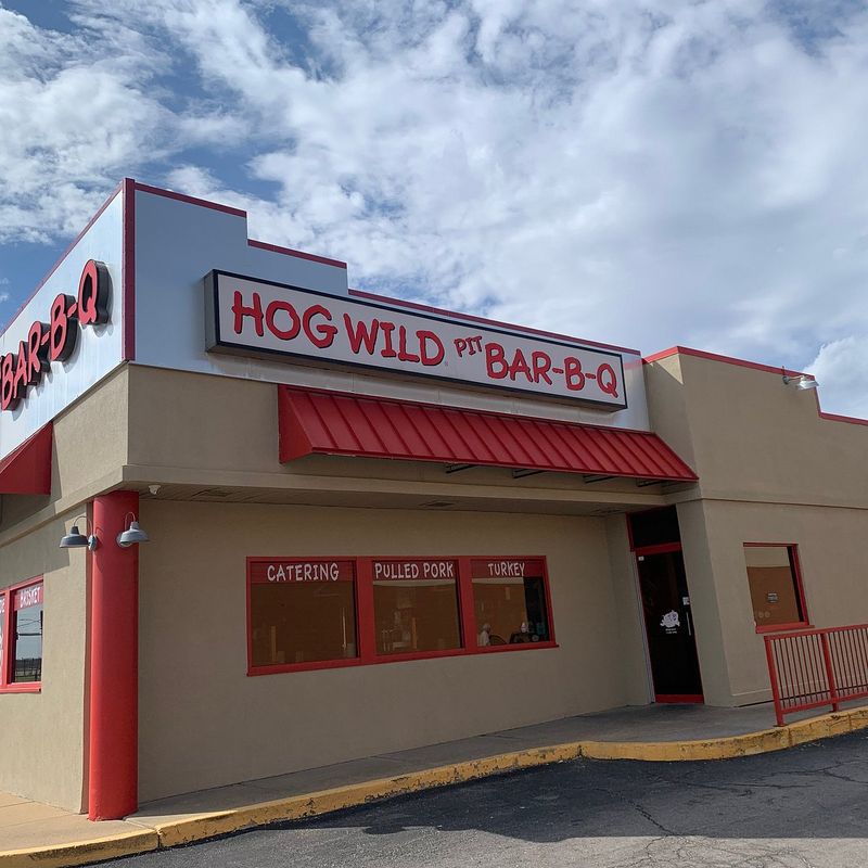 Hog Wild Pit Bar-B-Q