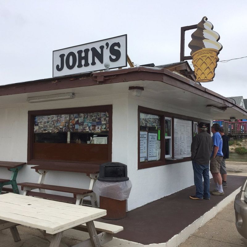 John’s Drive-In - Kitty Hawk