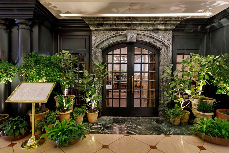 Charleston Grill - South Carolina Alt