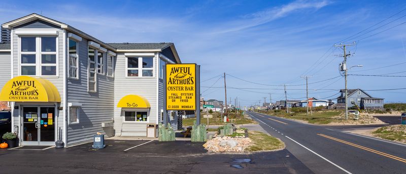 Awful Arthur’s Oyster Bar, Kill Devil Hills