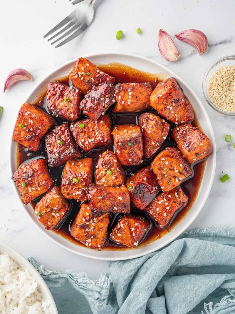 Honey Garlic Salmon Bites