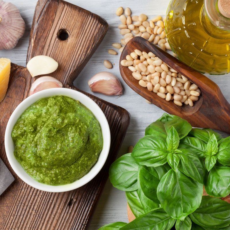 Pesto alla Genovese (Liguria)