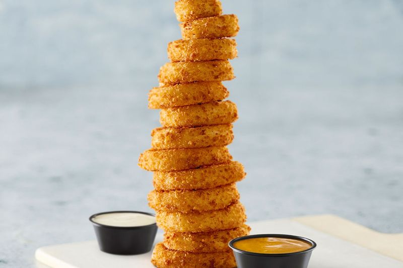 Red Robin: Towering Rings of Joy