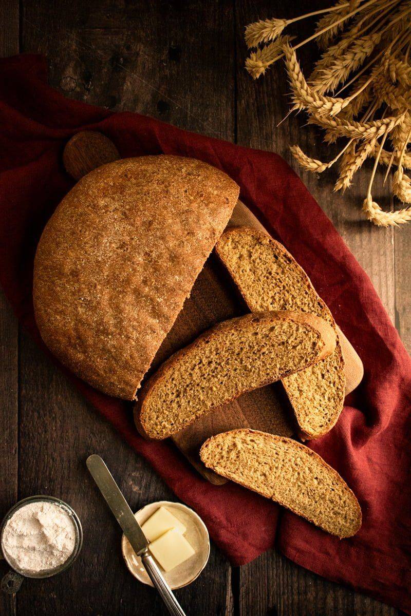 Roggenbrot (rye bread)