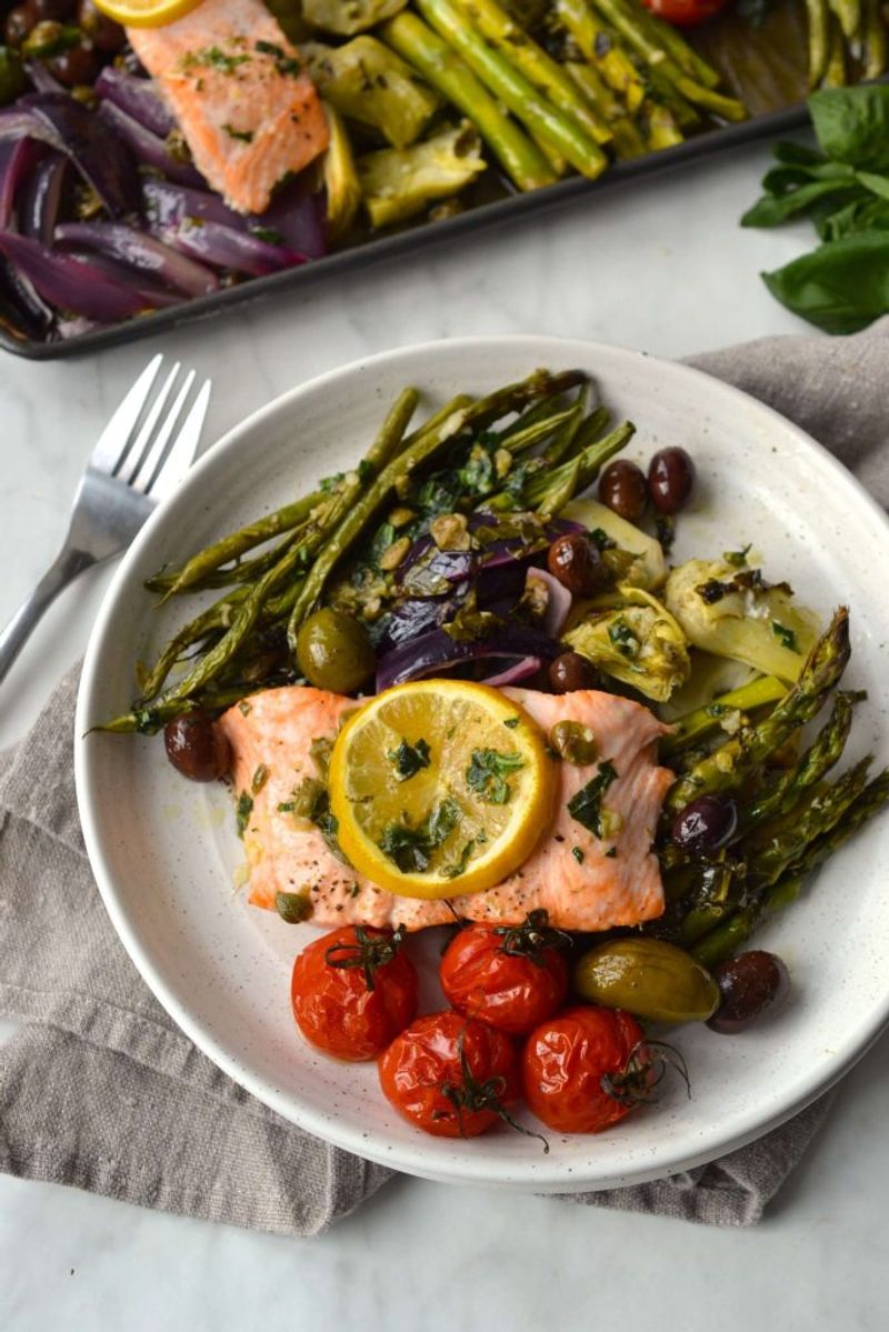 Sheet Pan Salmon Niçoise