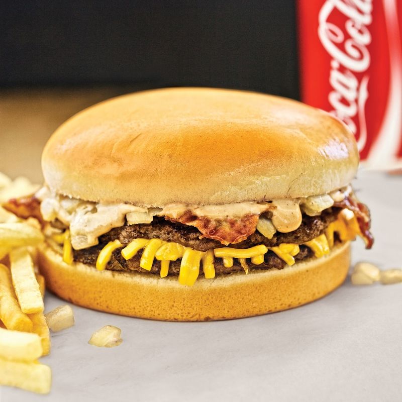 Whataburger Chop House Cheddar Burger