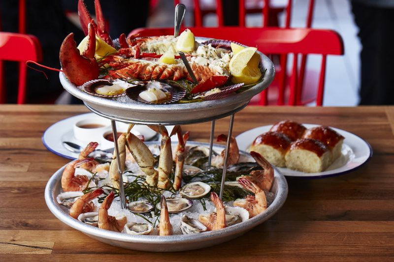 Here Fishy Fishy: Seafood Paradise in Downtown