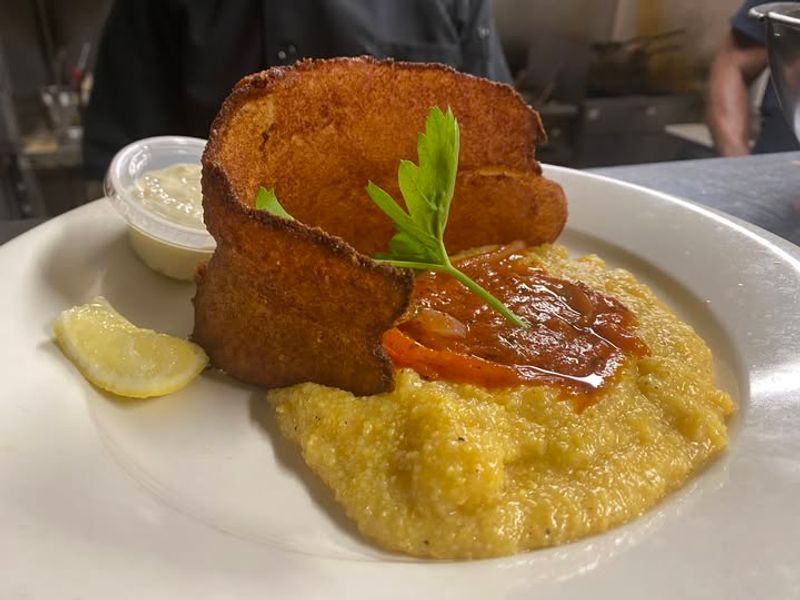 Pineapple Eddie Southern Bistro (Erie)