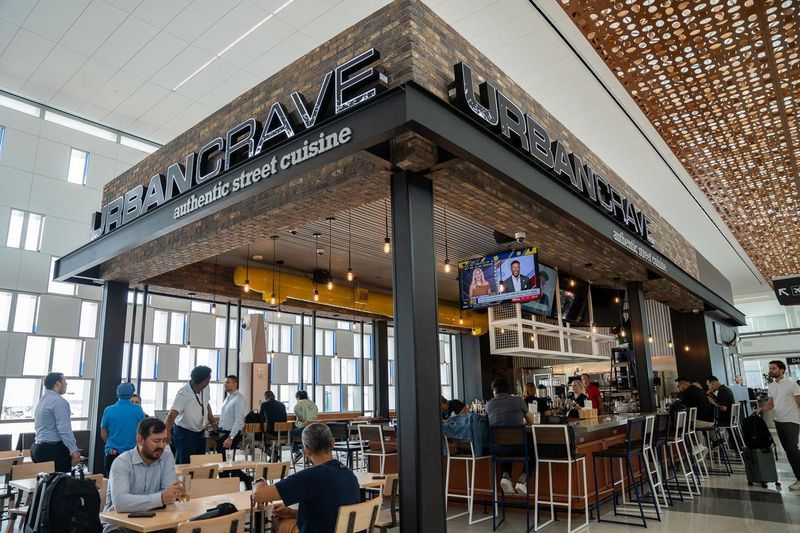 Houston George Bush Intercontinental (IAH)