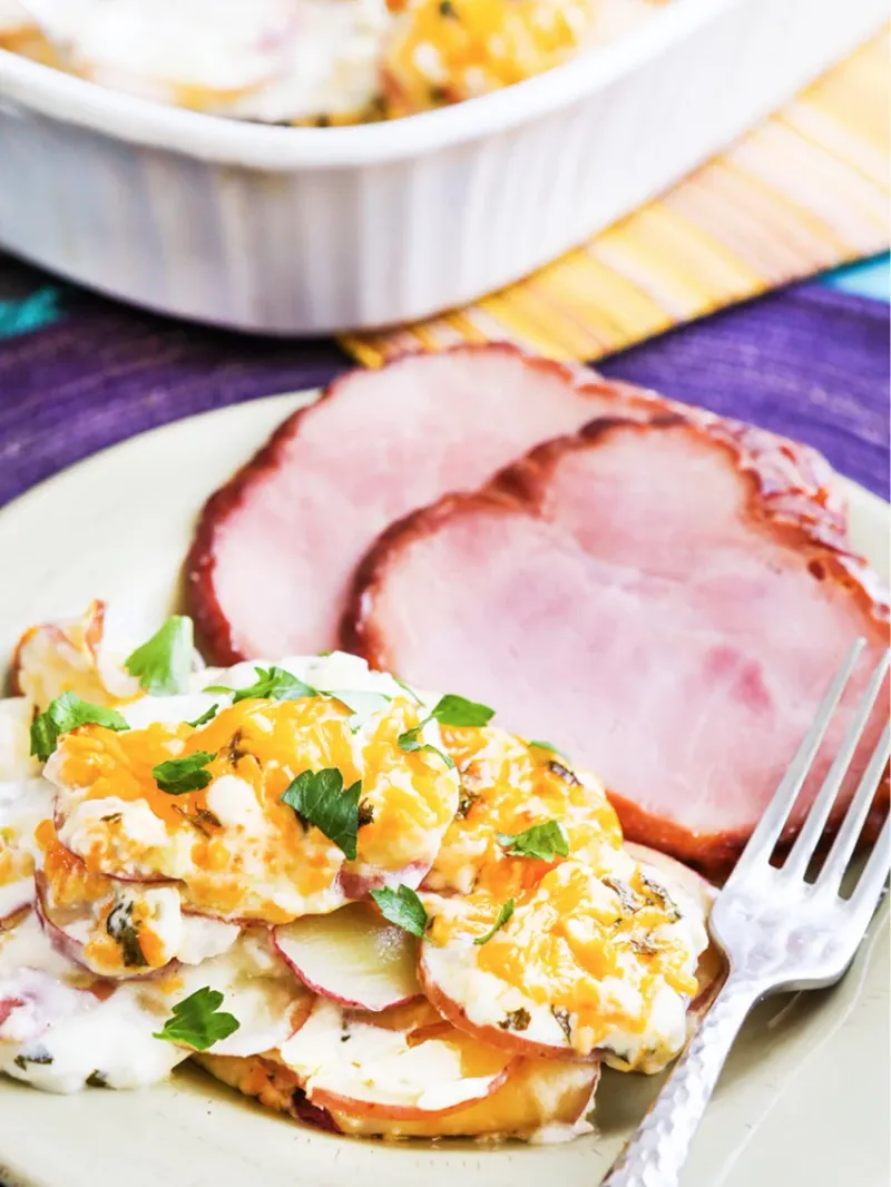 Ham with Scalloped Potatoes