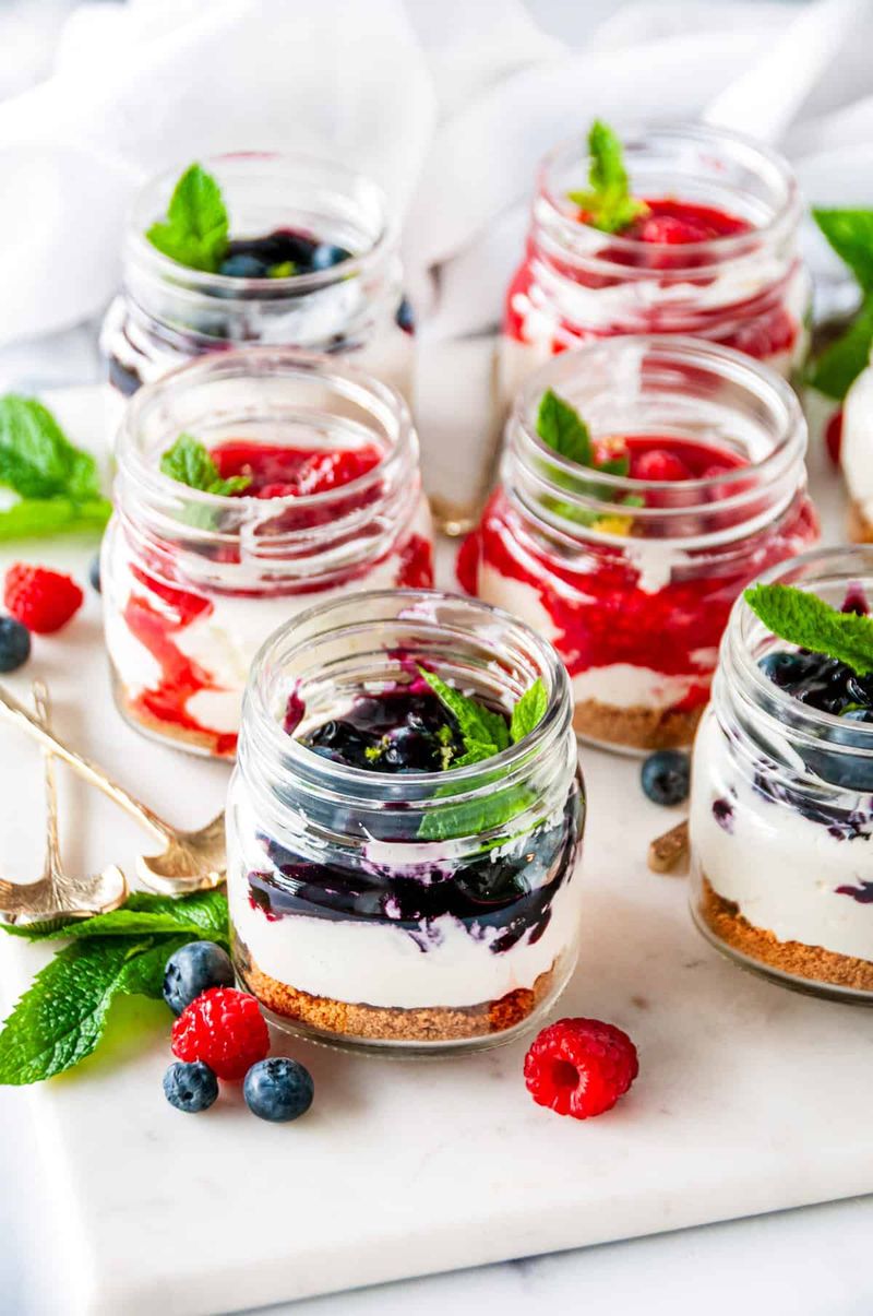 Mini No-Bake Cheesecake Jars