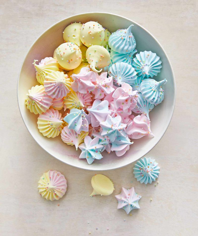 Meringue Kisses in Pastel Colors