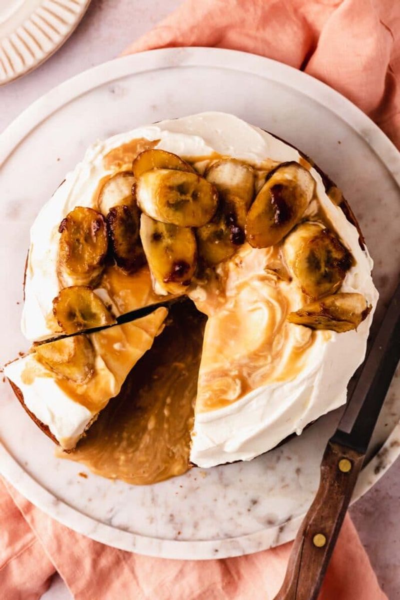 Banana Toffee Banoffee Cake