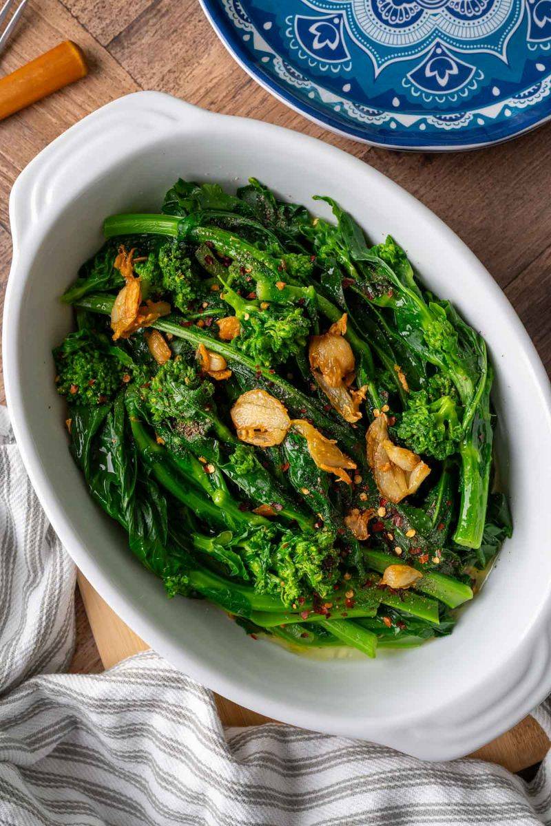 Broccoli Rabe with Garlic and Chili