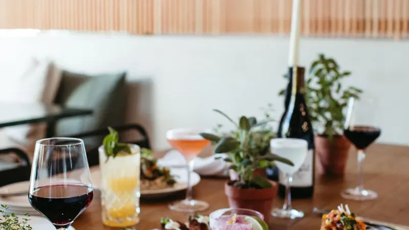 Smart wine and beverage curation